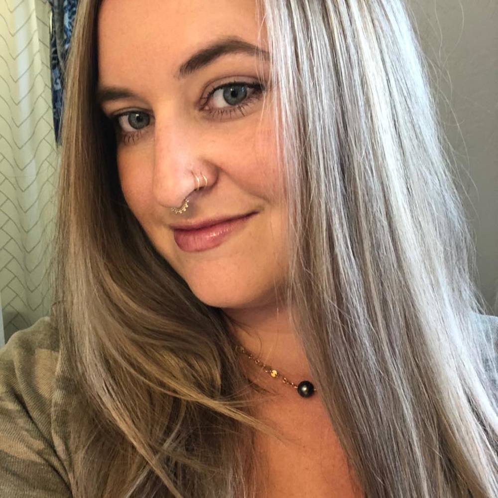 Meet your Posher, Marie